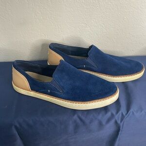 UGG Adley Perf Blue Suede Slip-on Shoe, size 9